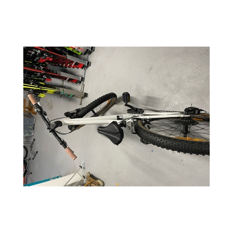 Bazarové dětské HORSKÉ KOLO SCOTT CONTESSA 24 model 2024