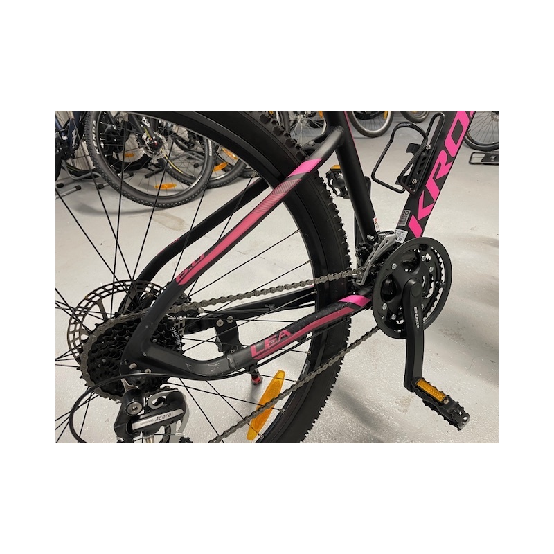 Bazarové kolo Kross Lea 6.0 velikost kol 29", rám 17" barva Black-Pink - najeto do 50km