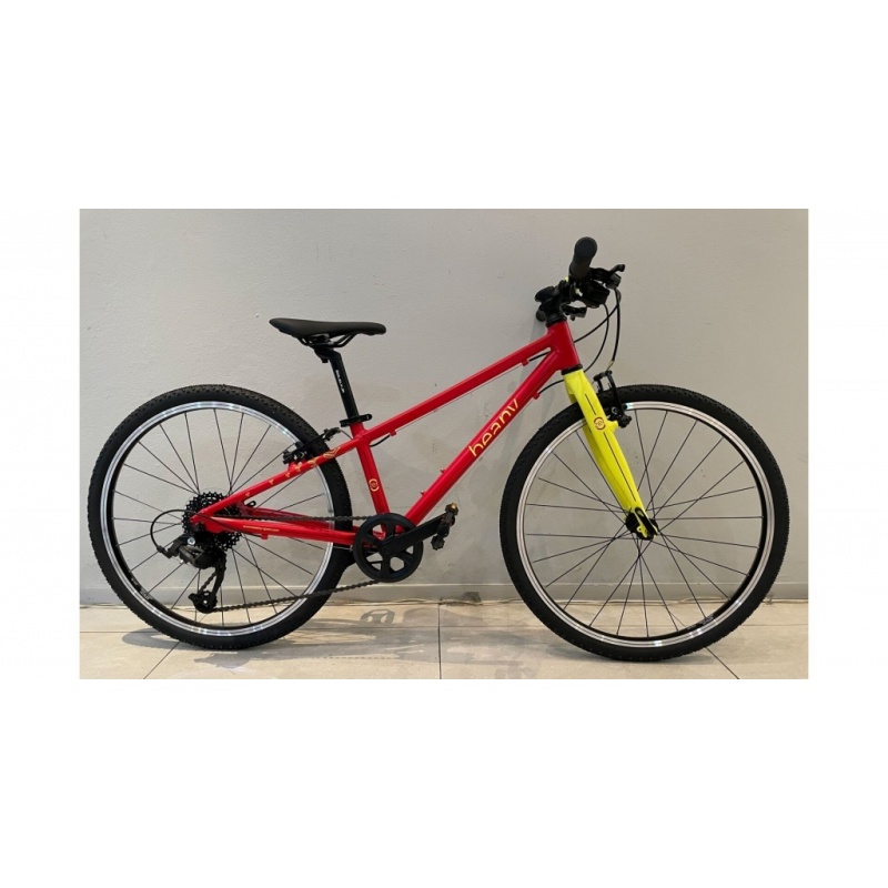 Dětské kolo BEANY ZERO 24" červené nejlehčí 24" kolo 8kg Dětské kolo BEANY ZERO 24" červené nejlehčí 24" kolo 8kg