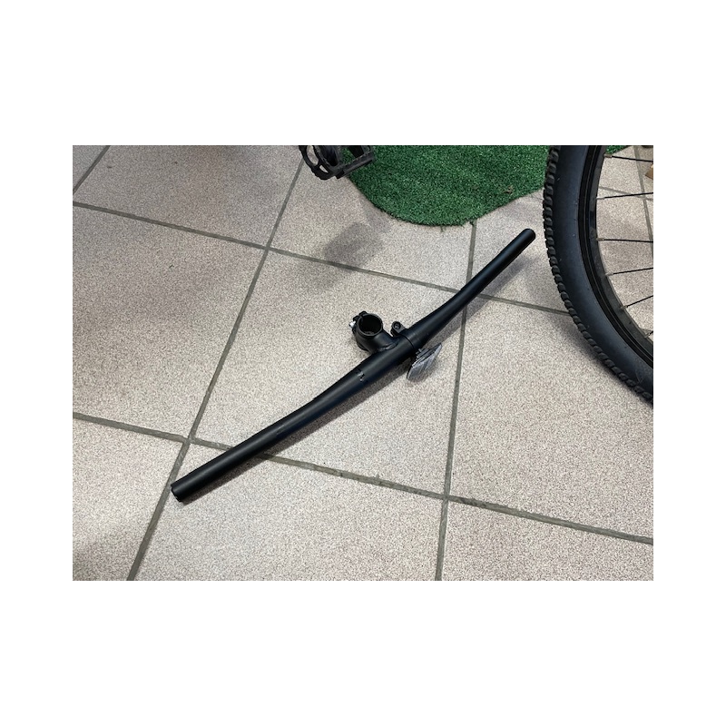 Bazarové dětské AMULET Youmster 24" váha 8,9 Kg