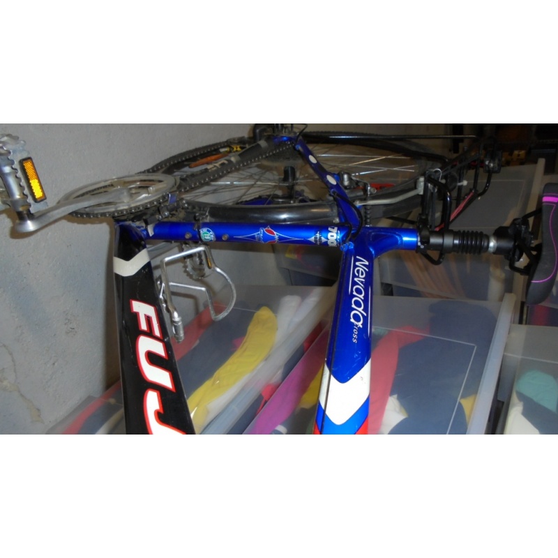 Bazarové kolo Fuji Nevada Cross 28" rám 19"