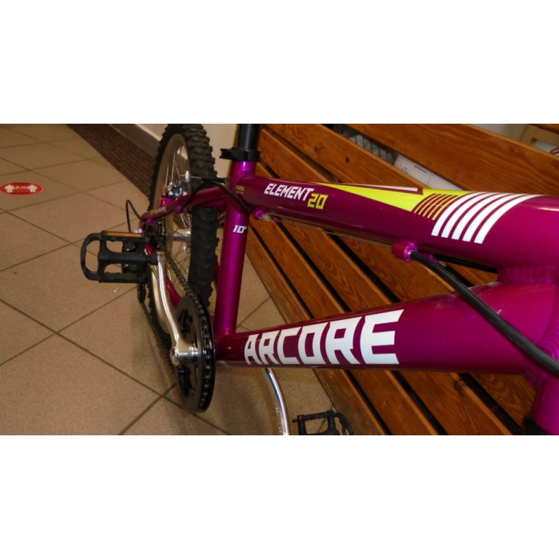Bazarové dětské kolo Arcore Element 20"