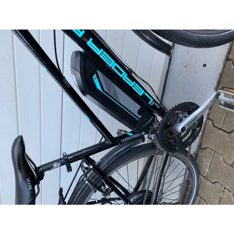Bazarové trekové elektrokolo Leader Fox Venosa Lady, baterie 11,6Ah velikost 17"