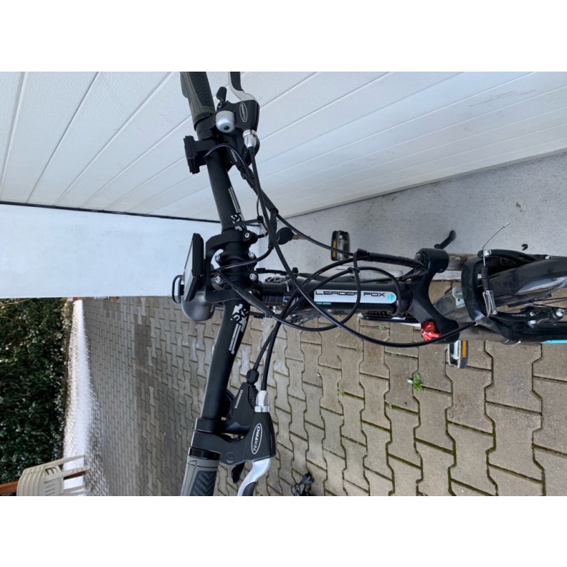 Bazarové trekové elektrokolo Leader Fox Venosa Lady, baterie 11,6Ah velikost 17"