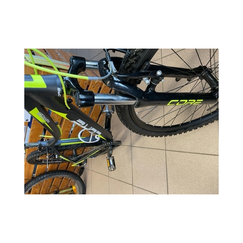 bazarové kolo CORE RAZOR, odpruž vidlice, kola 26" rám 15" model 2022